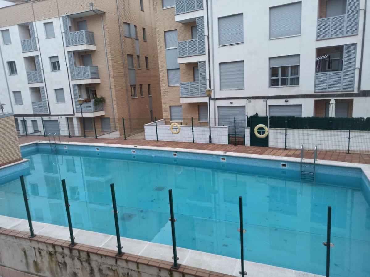 Esguil, Apartamento Con Piscina, A 3 Km De La Playa Vut-2995-As Llanes Eksteriør billede